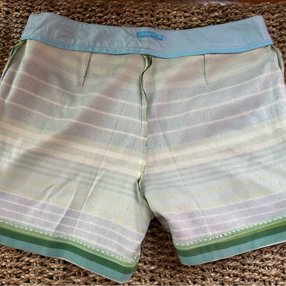 J. McLaughlin women’s shorts size 10 perfect condition - Picture 3 of 5
